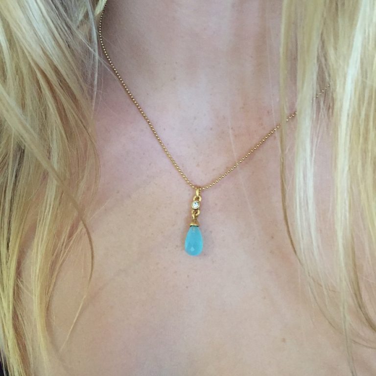 Classic Facet Glass Pendant Necklace Gold/Blue